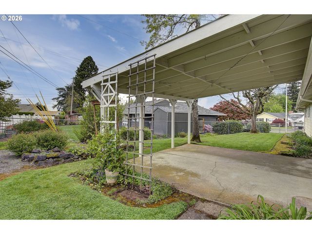 14351 Ne SAN RAFAEL St, Portland, OR 97230