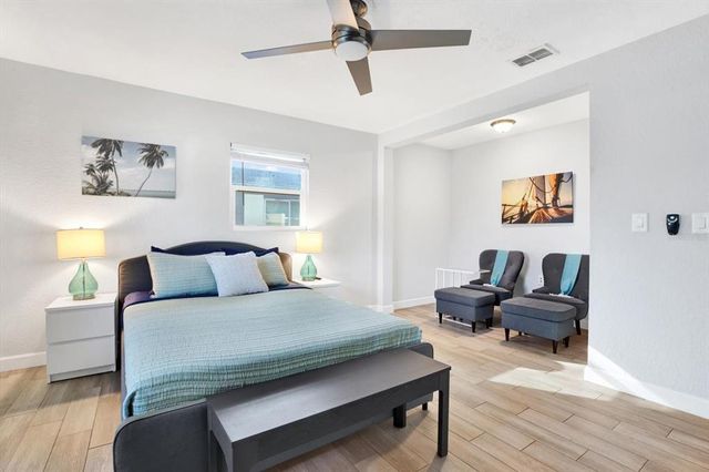 3711 1ST AVENUE S, St Petersburg, FL 33711