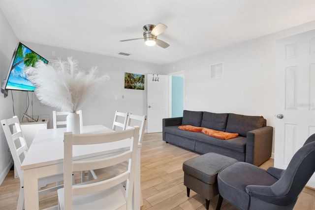 3711 1ST AVENUE S, St Petersburg, FL 33711