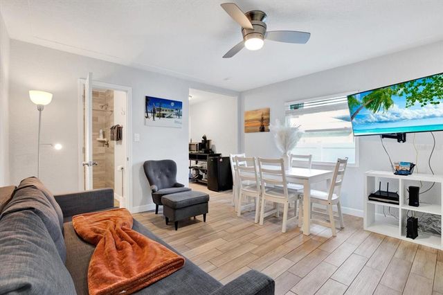 3711 1ST AVENUE S, St Petersburg, FL 33711