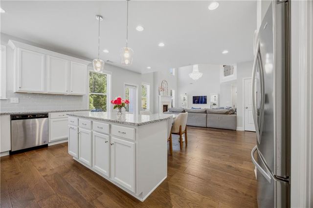 7055 Concord Brook Lane, Cumming, GA 30028
