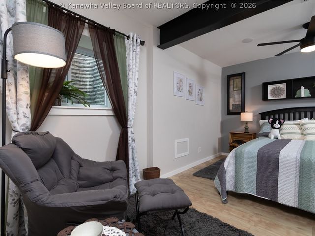 3005 Mount Vernon Drive, Hurricane, WV 25526
