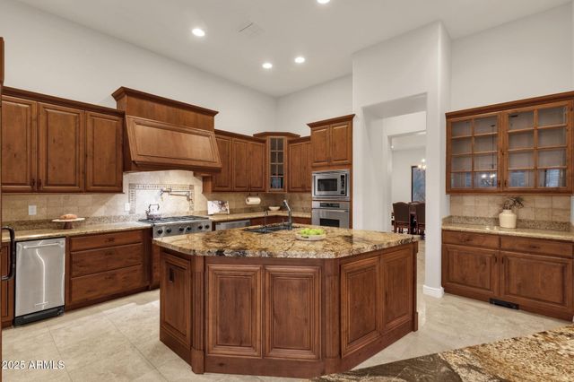 11696 N Sunset Vista Drive, Fountain Hills, AZ 85268