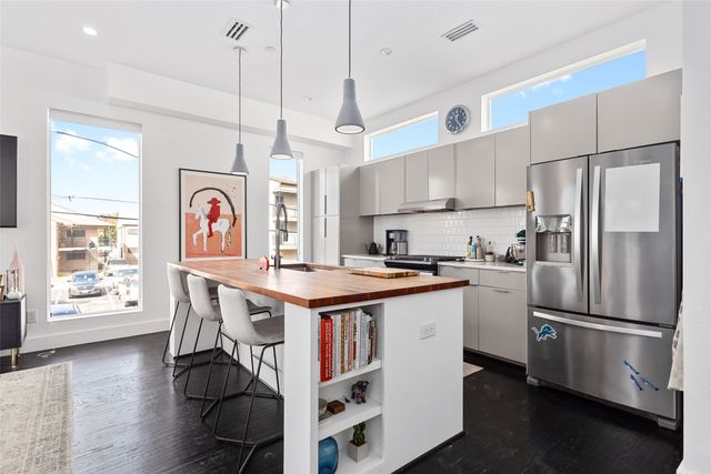 4805 Manett Street 104, Dallas, TX 75204