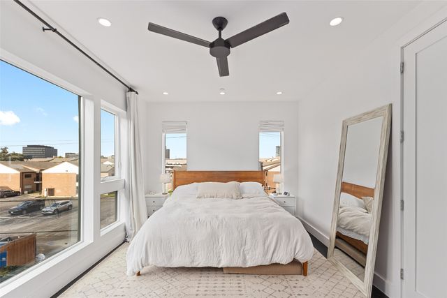 4805 Manett Street 104, Dallas, TX 75204