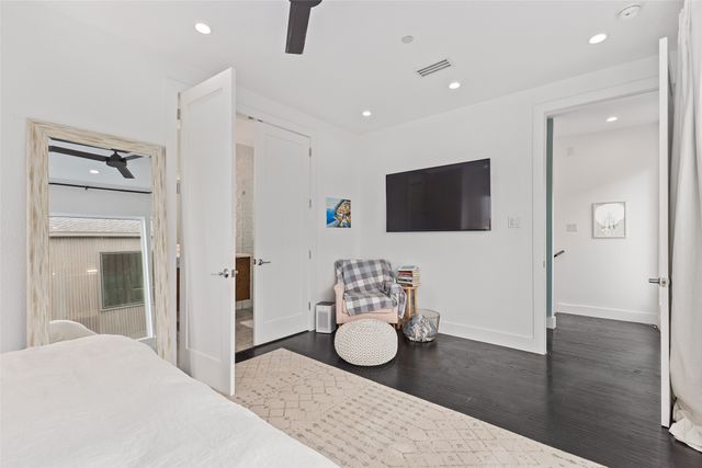 4805 Manett Street 104, Dallas, TX 75204