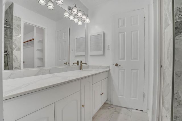 2310 Keyhole Lane, Houston, TX 77084