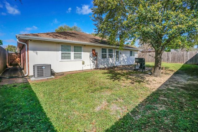 2310 Keyhole Lane, Houston, TX 77084