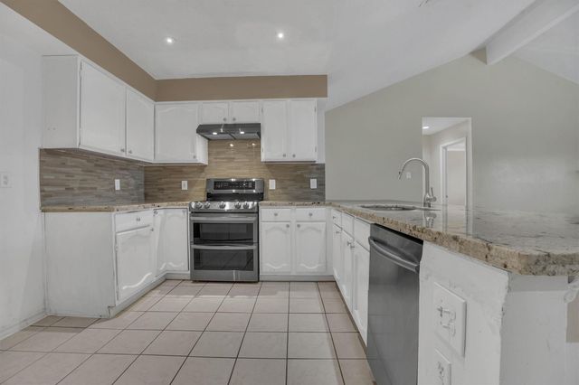 2310 Keyhole Lane, Houston, TX 77084