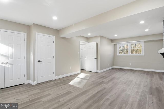 62 GRASSY LAKE RD, Shamong, NJ 08088