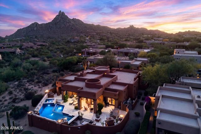 10585 E CRESCENT MOON Drive 4, Scottsdale, AZ 85262