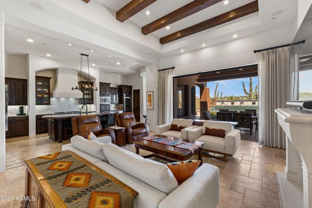 10585 E CRESCENT MOON Drive 4, Scottsdale, AZ 85262