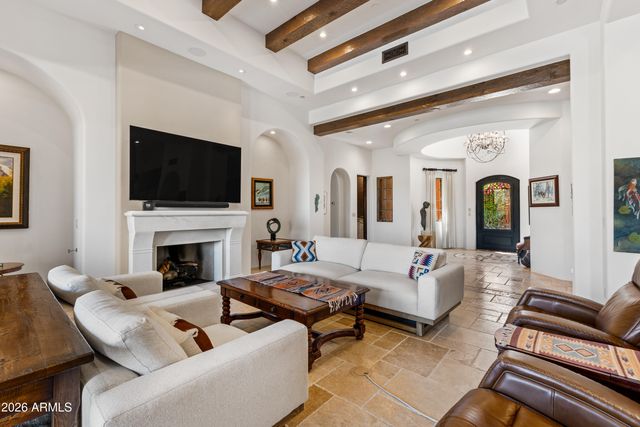 10585 E CRESCENT MOON Drive 4, Scottsdale, AZ 85262
