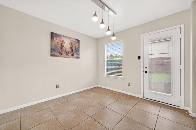 2510 Fox Water Drive, Spring, TX 77386