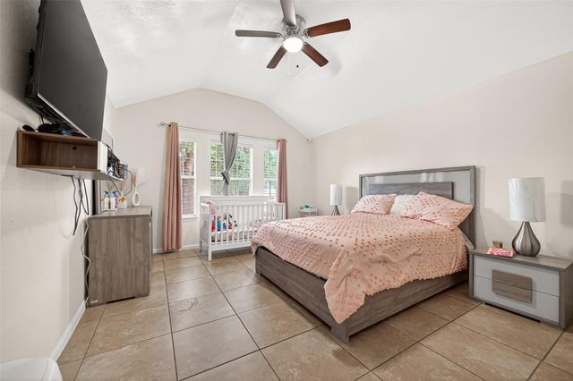 2510 Fox Water Drive, Spring, TX 77386