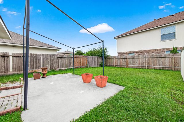 2510 Fox Water Drive, Spring, TX 77386
