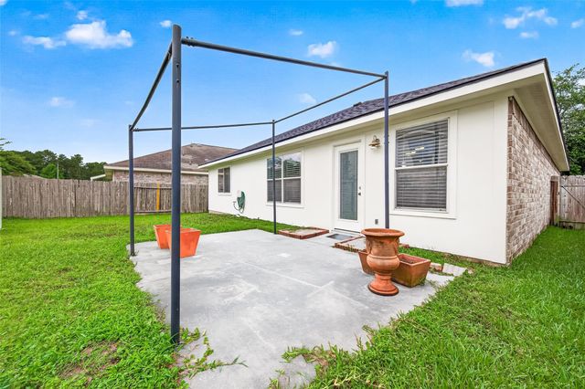 2510 Fox Water Drive, Spring, TX 77386