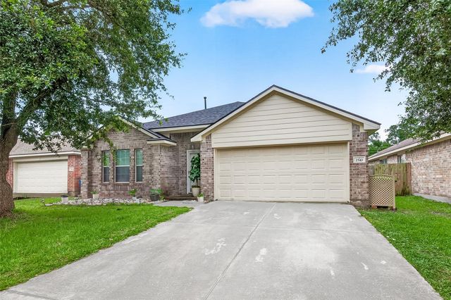 2510 Fox Water Drive, Spring, TX 77386