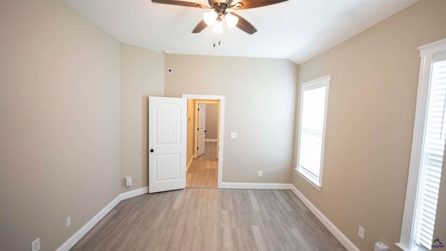 111 Harmony Path, Bonaire, GA 31005