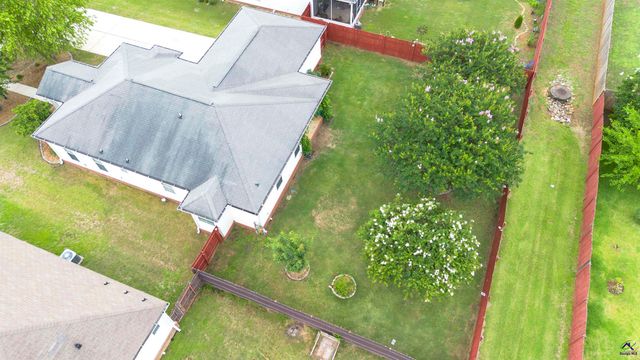 111 Harmony Path, Bonaire, GA 31005
