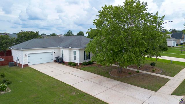 111 Harmony Path, Bonaire, GA 31005