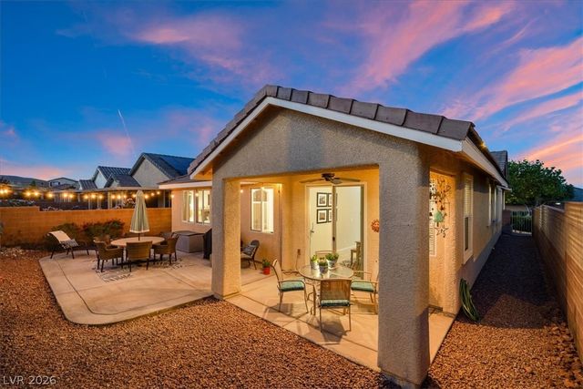 7811 SUGARLOAF PEAK Street, Las Vegas, NV 89166