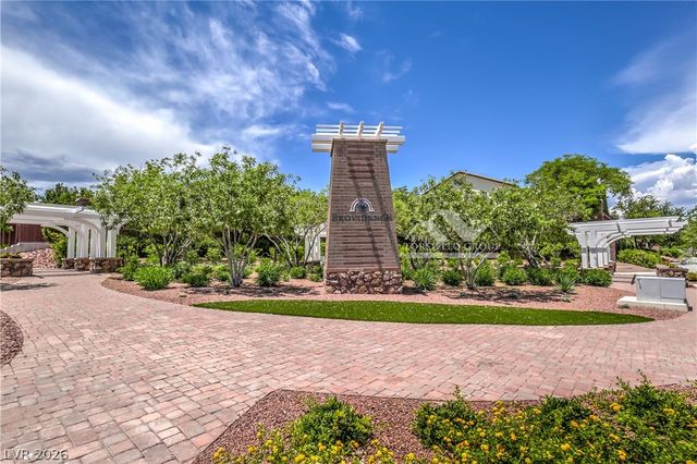 7811 SUGARLOAF PEAK Street, Las Vegas, NV 89166