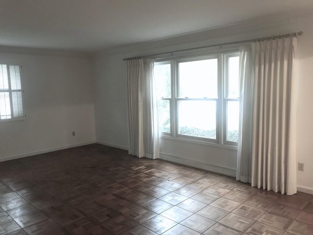 9625 Oakview Drive, Portage, MI 49024