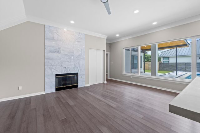 9309 Bluegrass DR, Austin, TX 78759