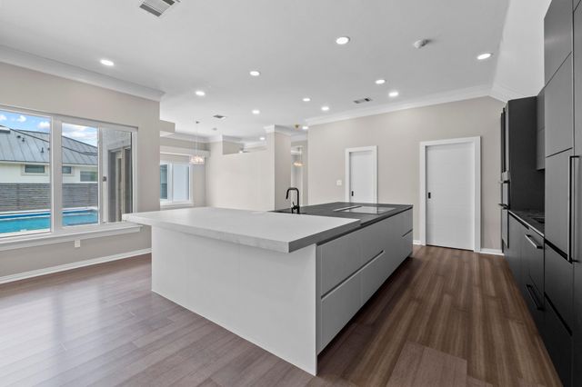 9309 Bluegrass DR, Austin, TX 78759