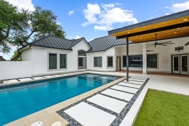 9309 Bluegrass DR, Austin, TX 78759