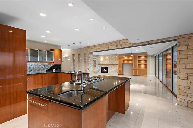 2801 Setting Sun, Corona Del Mar, CA 92625