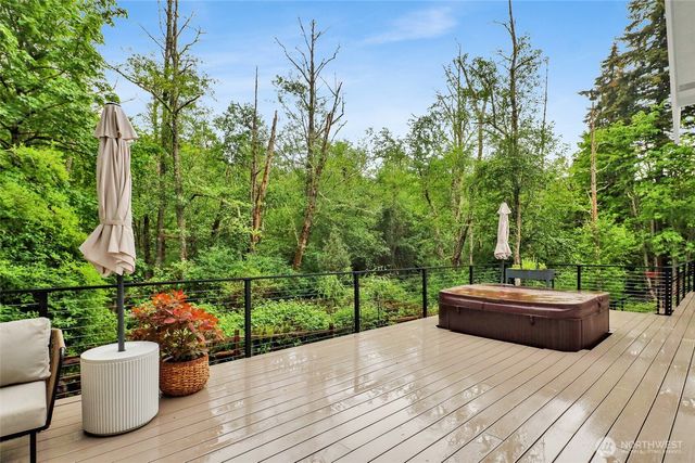 4357 Lakehill Lane, Bellingham, WA 98229