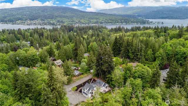 4357 Lakehill Lane, Bellingham, WA 98229