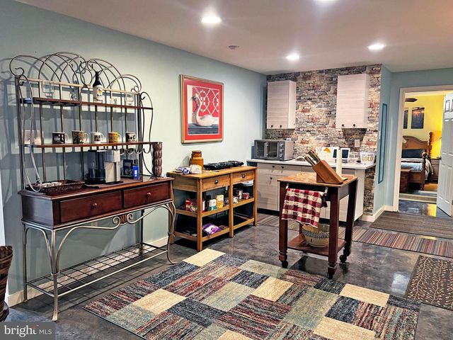 101 TROUT RIVER TER, Falling Waters, WV 25419