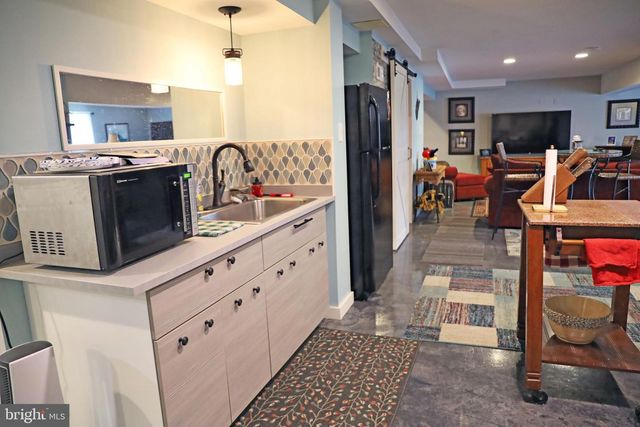 101 TROUT RIVER TER, Falling Waters, WV 25419