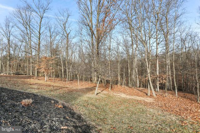 101 TROUT RIVER TER, Falling Waters, WV 25419