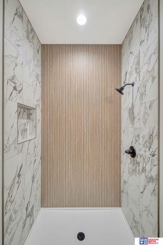 7956 S 43rd Street, Lincoln, NE 68516