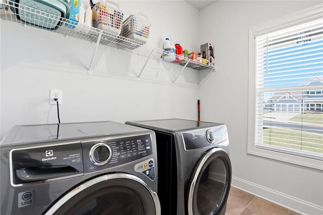 449 Banff Drive, Winder, GA 30680