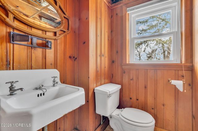 26 Dogwood Road, West Orange, NJ 07052