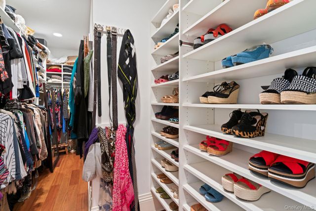 280 Southdown Road, Lloyd Harbor, NY 11743