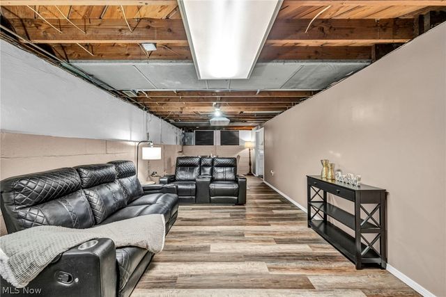 5804 Bangor Avenue, Cleveland, OH 44144