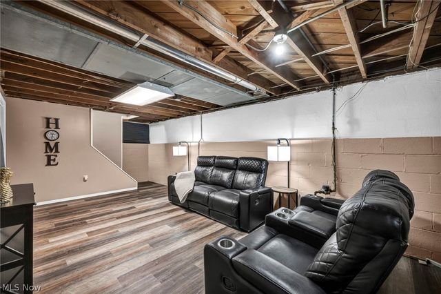 5804 Bangor Avenue, Cleveland, OH 44144