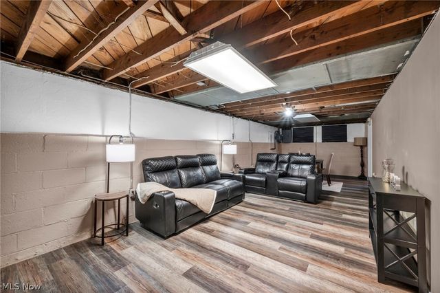 5804 Bangor Avenue, Cleveland, OH 44144