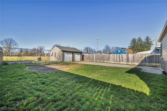 5804 Bangor Avenue, Cleveland, OH 44144