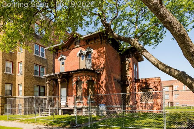 3644 Lincoln Street, Detroit, MI 48208
