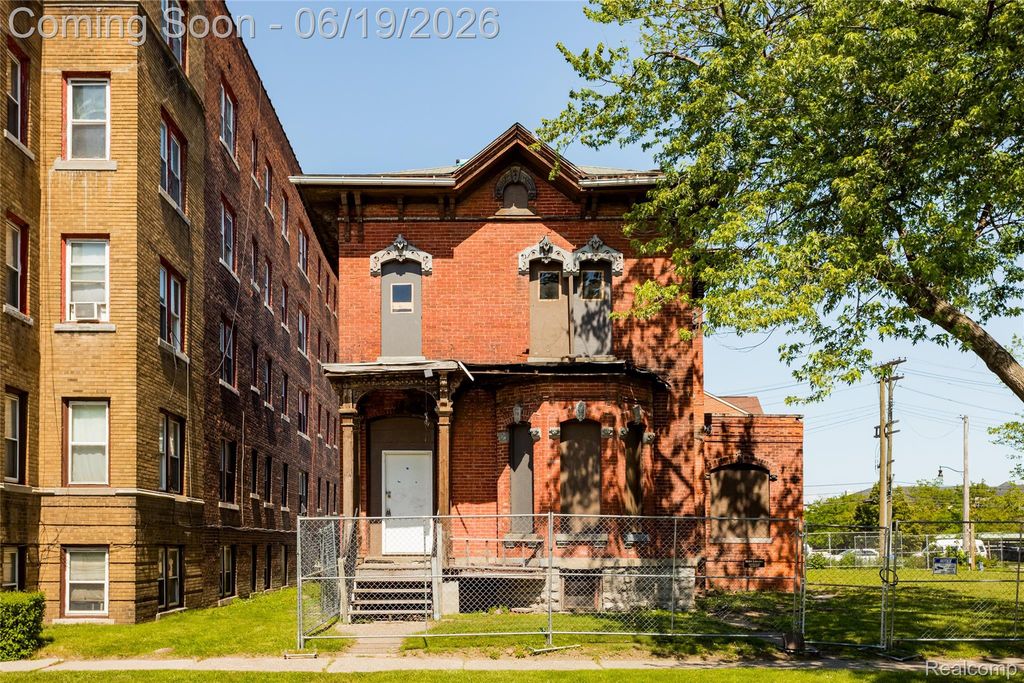 3644 Lincoln Street, Detroit, MI 48208