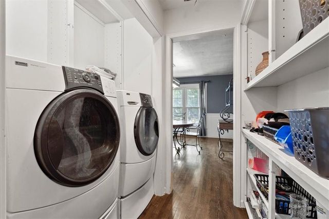 15320 W 92nd Place, Lenexa, KS 66219