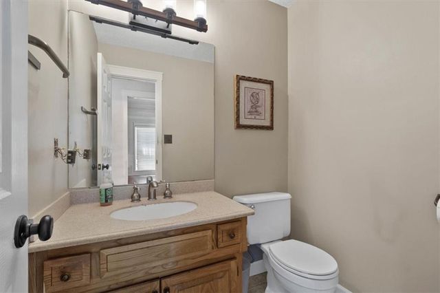 15320 W 92nd Place, Lenexa, KS 66219