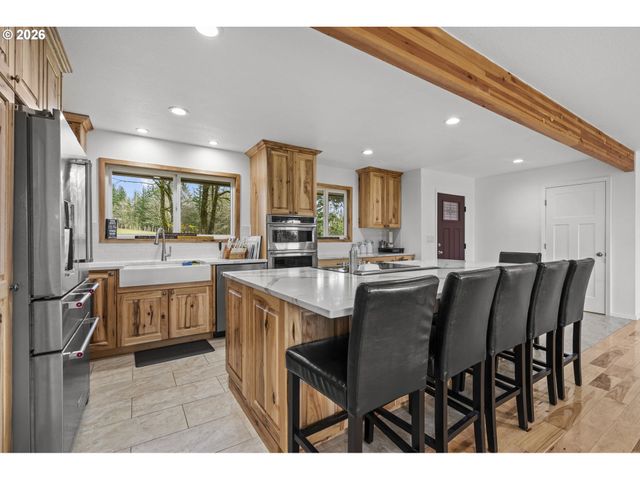 601 Ne LITTLEPAGE Rd, Corbett, OR 97019